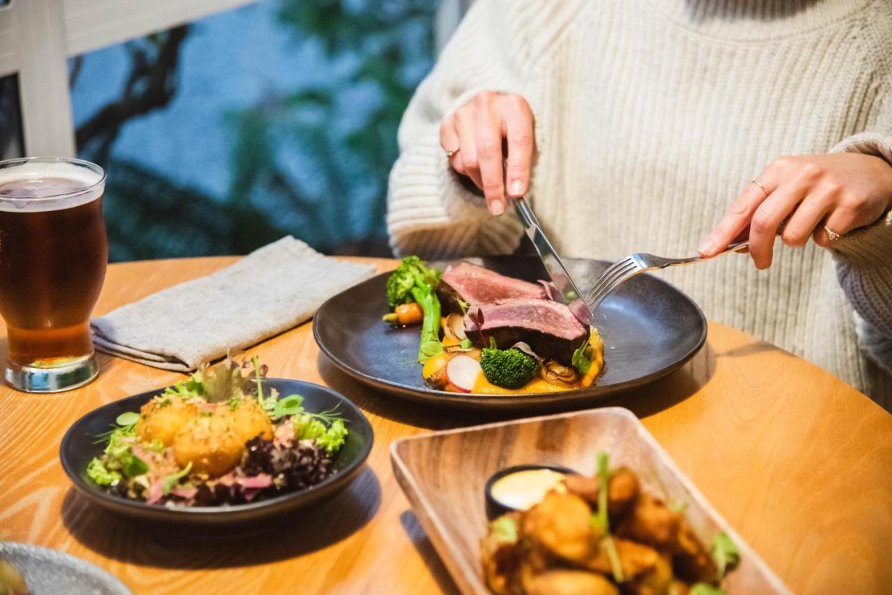 Milford Sound Lodge エクステリア 写真