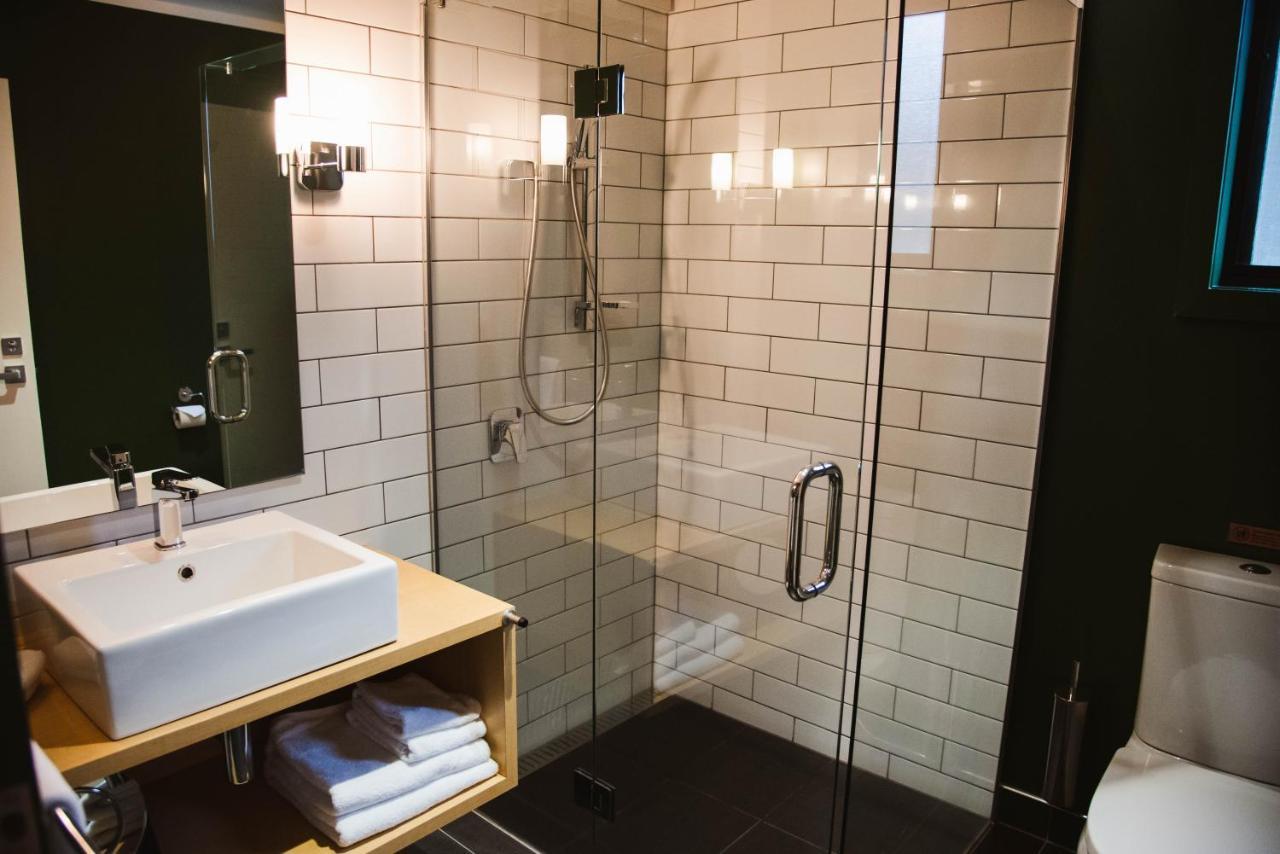 Milford Sound Lodge エクステリア 写真